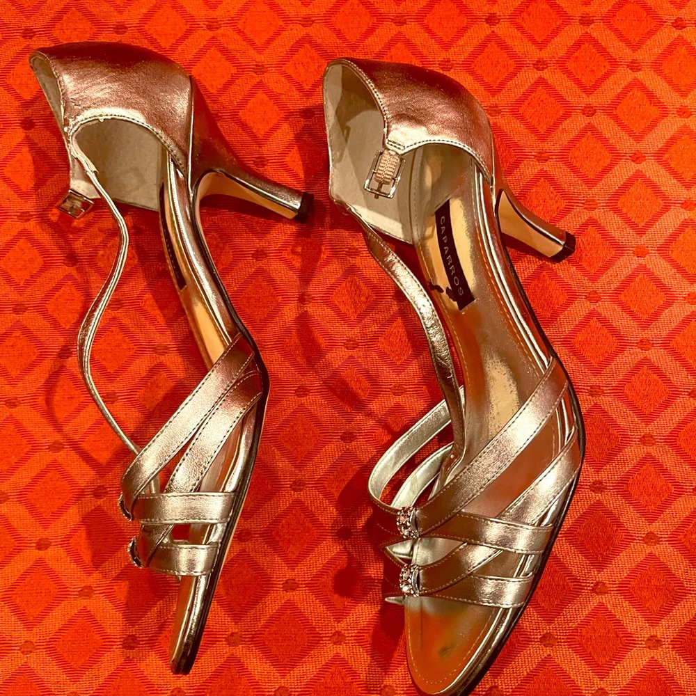 CAPARROS  WEDDING SHOES 7.5 M